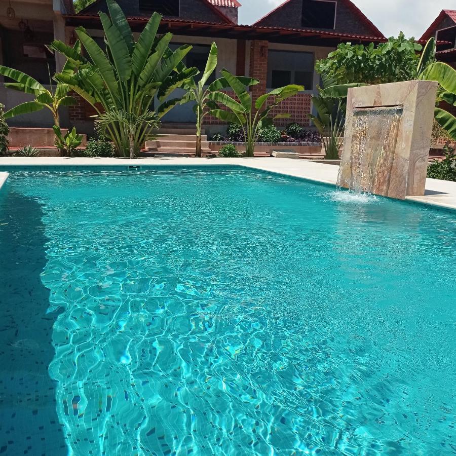 Malucano Bungalows Y Cabanas, Las Barracas De La Barra מראה חיצוני תמונה