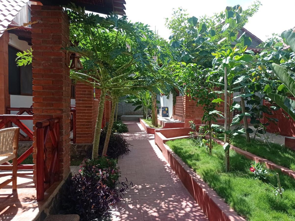 Malucano Bungalows Y Cabanas, Las Barracas De La Barra מראה חיצוני תמונה