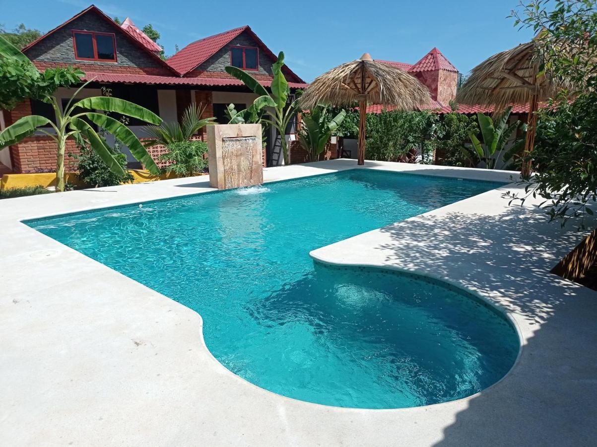 Malucano Bungalows Y Cabanas, Las Barracas De La Barra מראה חיצוני תמונה